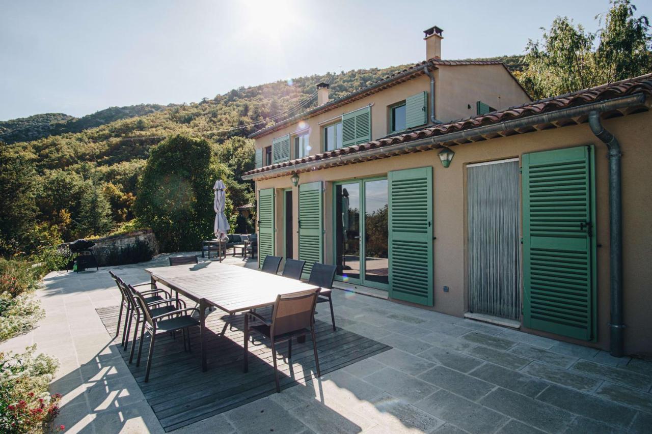 Magnifique propriété avec vues panoramiques et piscine privée Villa Auribeau Exterior foto